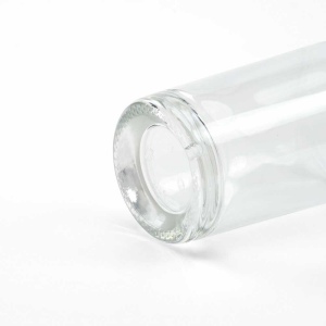 Bouteille Adige 500 en verre 560 ml. Bouchon argenté 6