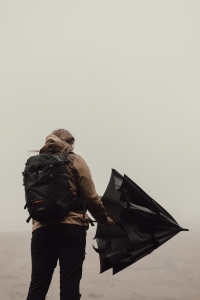 Parapluie tempête 27'' en RPET AWARE™ Nordic Drift Trail 11