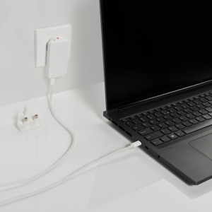 Chargeur plat 65W GAN avec connecteurs universels  Fluxo RCS 12