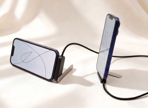 Câble Aluvia RCS 65W PD avec support de téléphone réglable 9