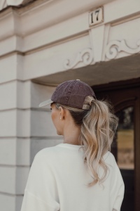 Casquette à 6 panneaux en coton sergé bicolore BEAU AWARE™ 36