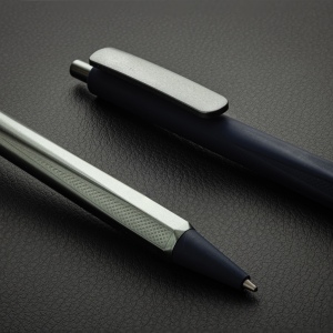 Stylo à trois faces EDGE RCS 31