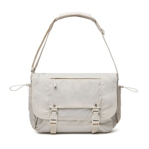 Sac messager ordinateur 15,6 pouces en nylon RCS KENTO URBAN 18