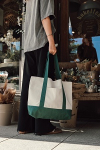 Sac cabas 350gsm en coton recyclé AWARE™ SHOP LOCAL 26