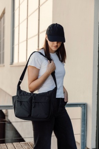 Sac bandoulière en nylon recyclé RCS KENTO URBAN 11