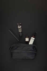 VINGA Trousse de toilette extensible Baltimore Neo RCS 12