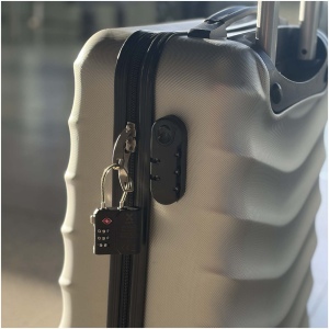 Cadenas à combinaison Xtorm Lock Tag TSA avec traceur de localisation 3