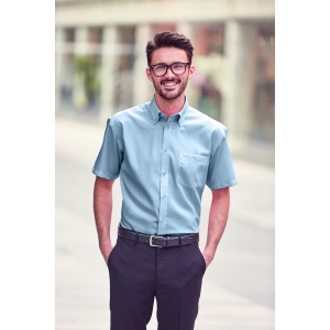 MEN'S SHORT SLEEVE CLASSIC ULTIMATE NON-IRON SHIRT