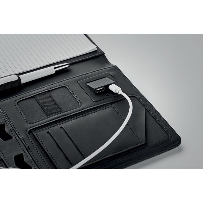 Conférencier A5 et powerbank - POWERNOTY 6