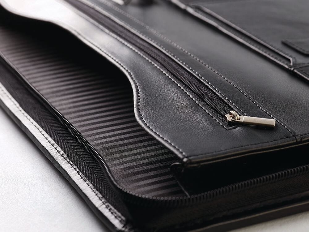 Conférencier zippé A4 en cuir Nappa Sandringham 3