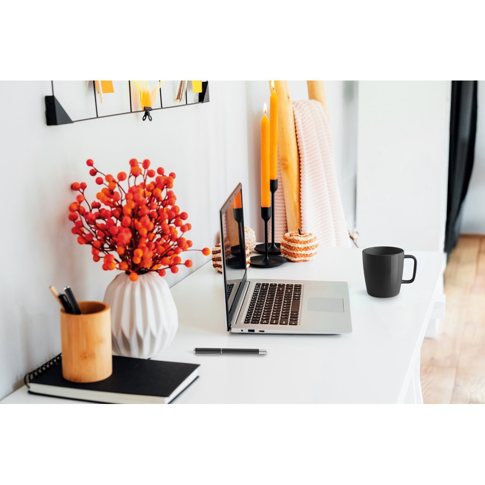 DANEY. Roller en aluminium recyclé (100% rAL) avec clip 6
