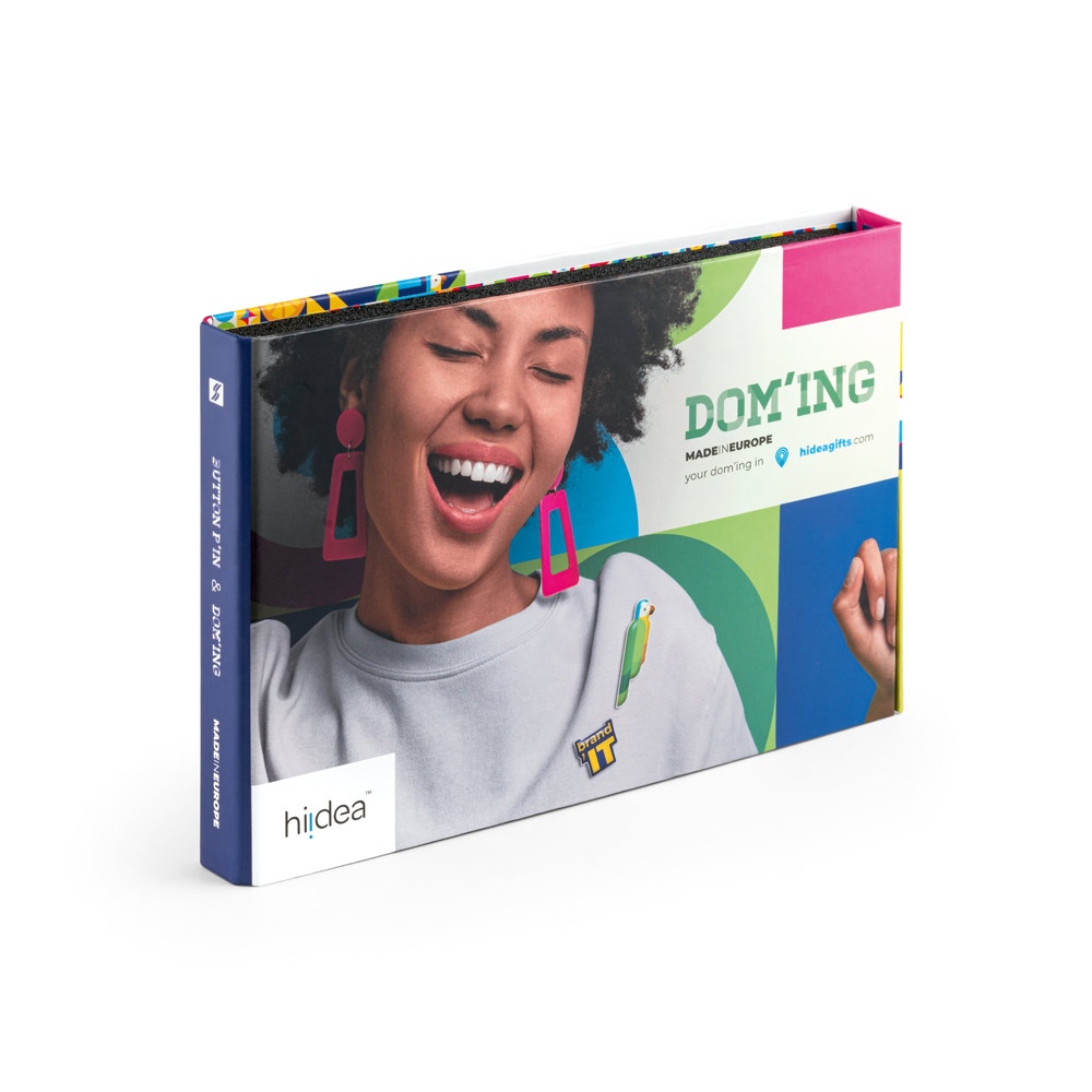PIN &amp; DOMING SHOWCASE. Marmotte 2 en 1 avec Pins et Domings