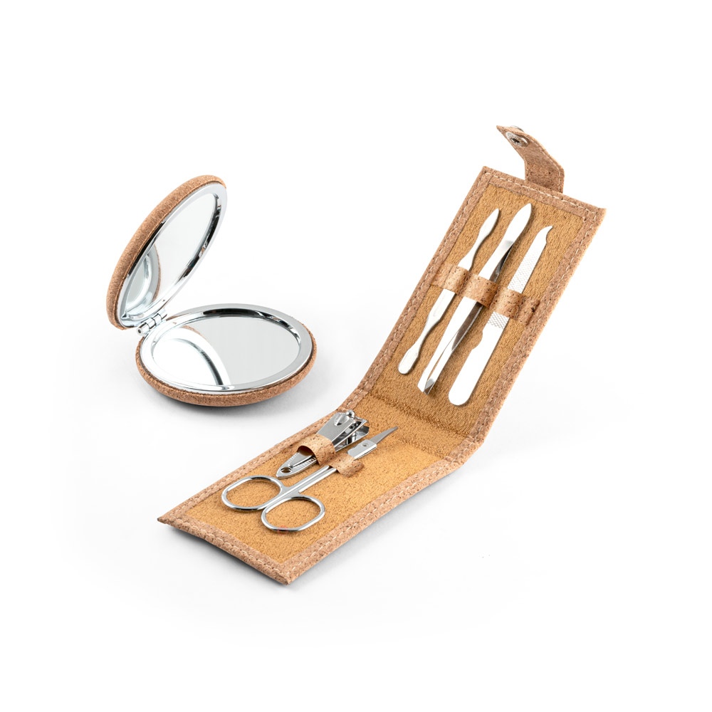 ZENA. Set de manucure en liège avec pièces en acier inoxydable 9