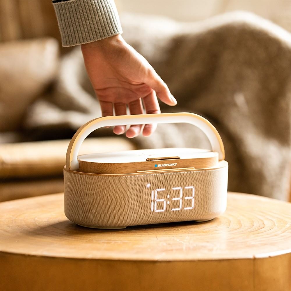 Enceinte LED 10W avec chargeur induction - BLAUPUNKT 4