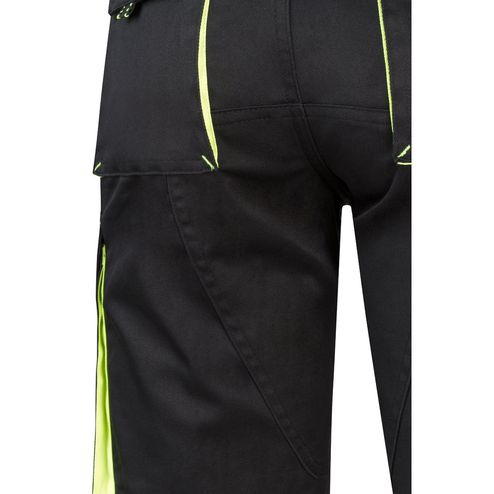 VL HEMERA. Bermuda stretch bicolore, multipoches (240g/m²), en coton (46%), EME (38%) et polyester (16%) 12