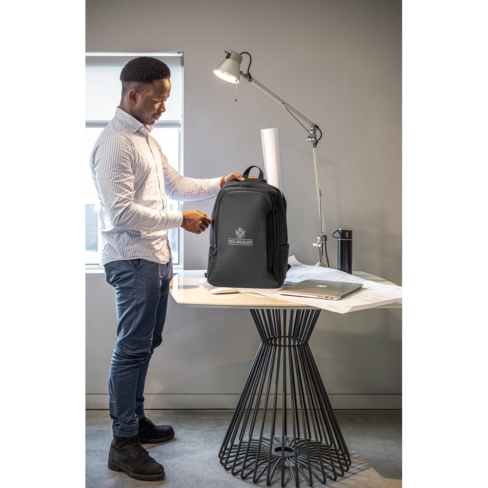DRAMMEN. Sac à dos pour ordinateur portable en polyester recyclé haute densité 600D 4