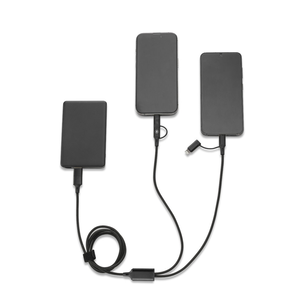 BERTOZZI. Câble USB ultra rapide 6 en 1 en aluminium recyclé (20 %) et PET recyclé (4 %) 7