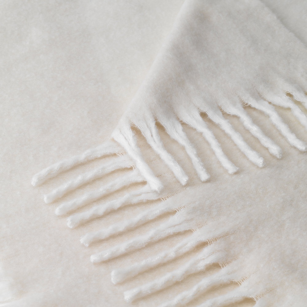 COMFY. Couverture en polyester recyclé (100% rPET) (300 g/m²), au toucher mohair 11