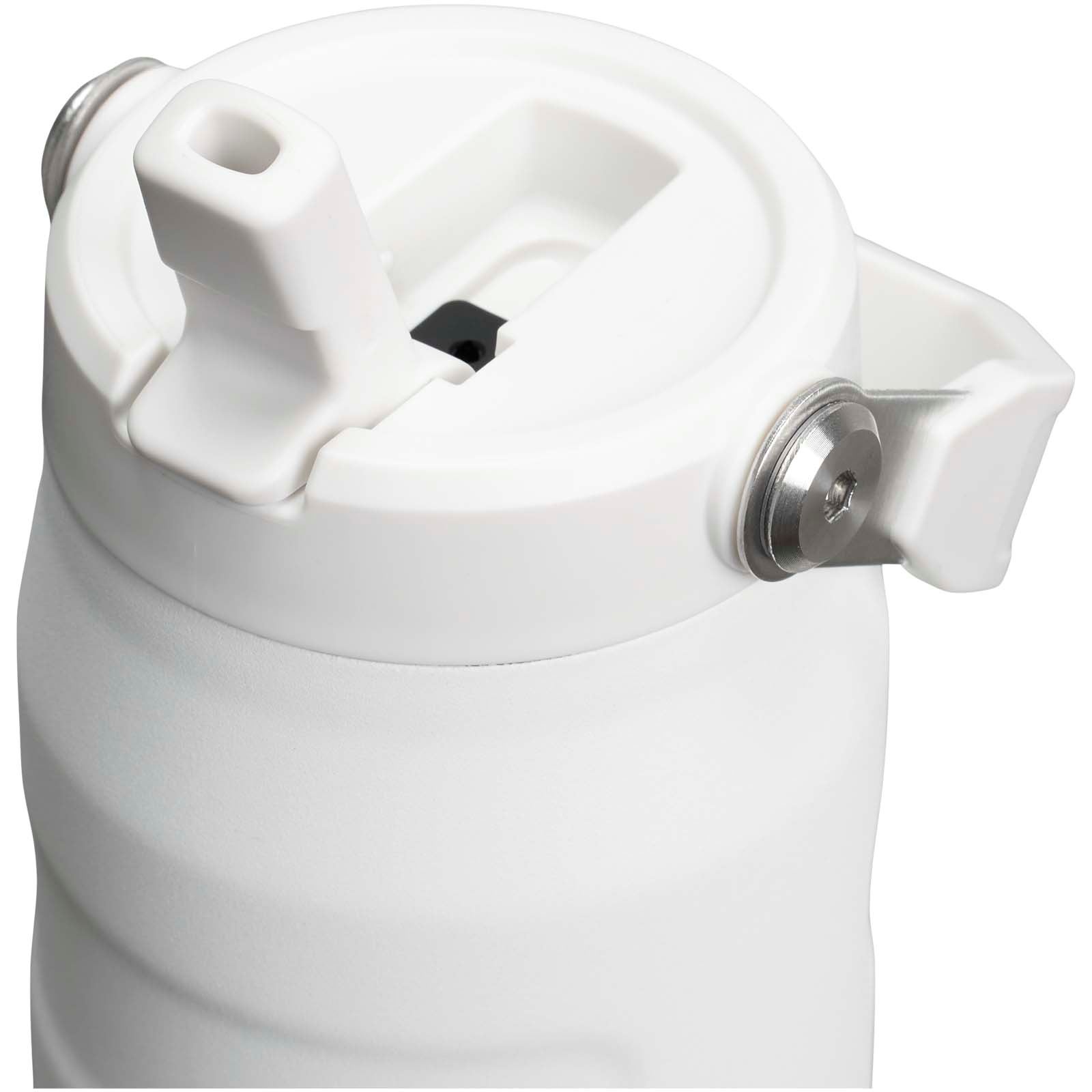 Bouteille d'eau de 700 ml avec paille rabattable Stanley IceFlow™ 2.0 12