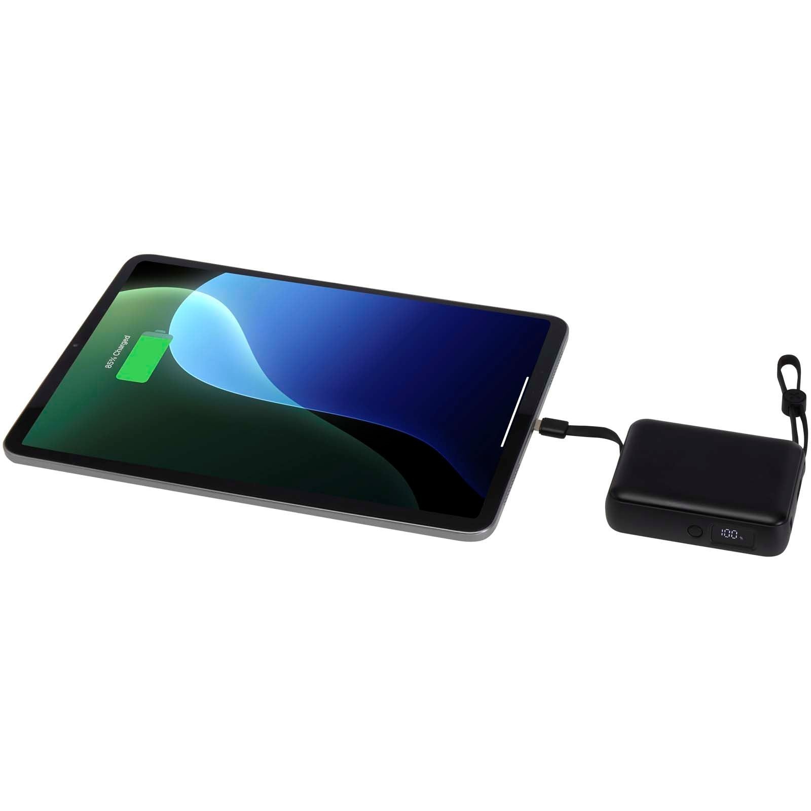 Batterie externe Acrux de 10 000 mAh et 35 W pour tablette avec câble Type-C intégré - fabriquée en plastique recyclé 10