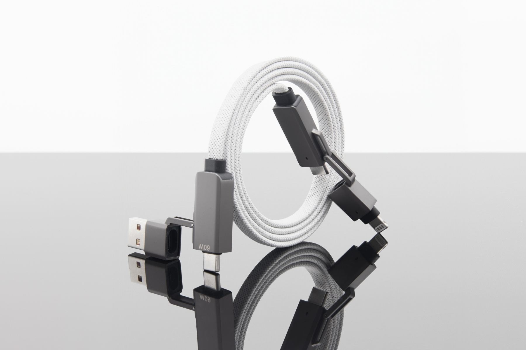 Câble blanc plat magnétique 60W (Stock) 6