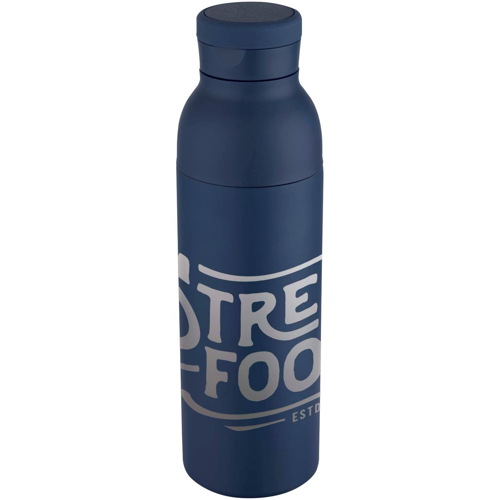 Bouteille avec isolation sous vide Illuminate double paroi de 650 ml en acier inoxydable recyclé certifié RCS 15