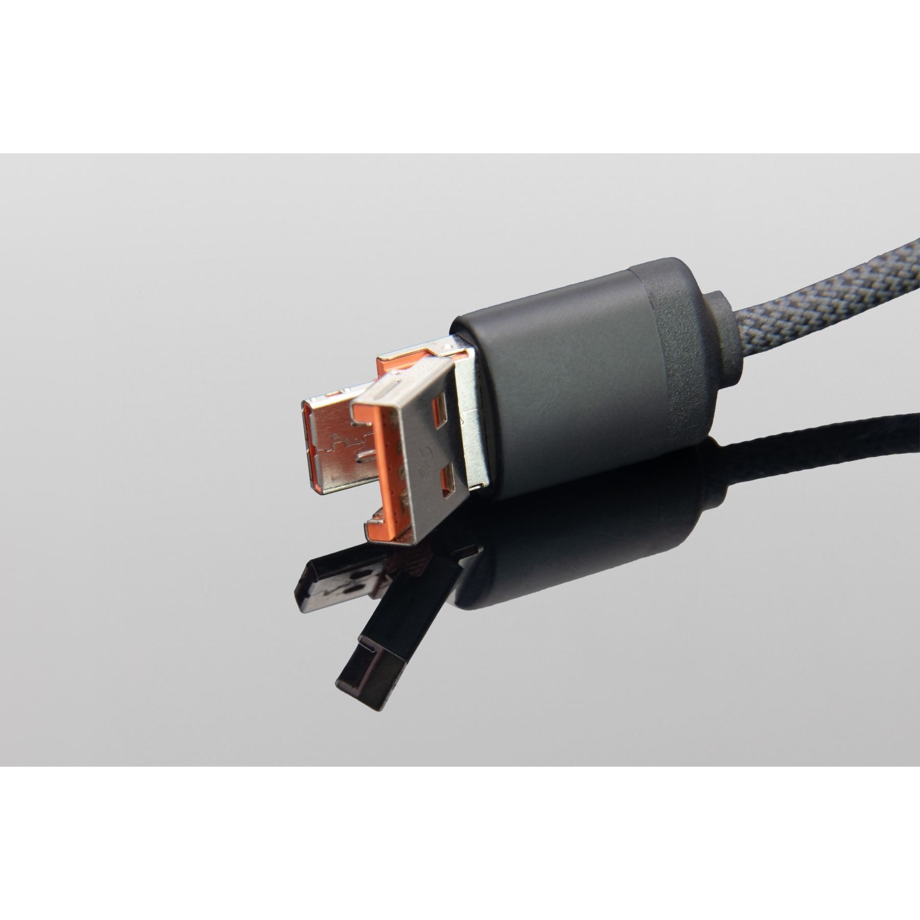 Câble dual 65W 5-en -1 (Stock) 6