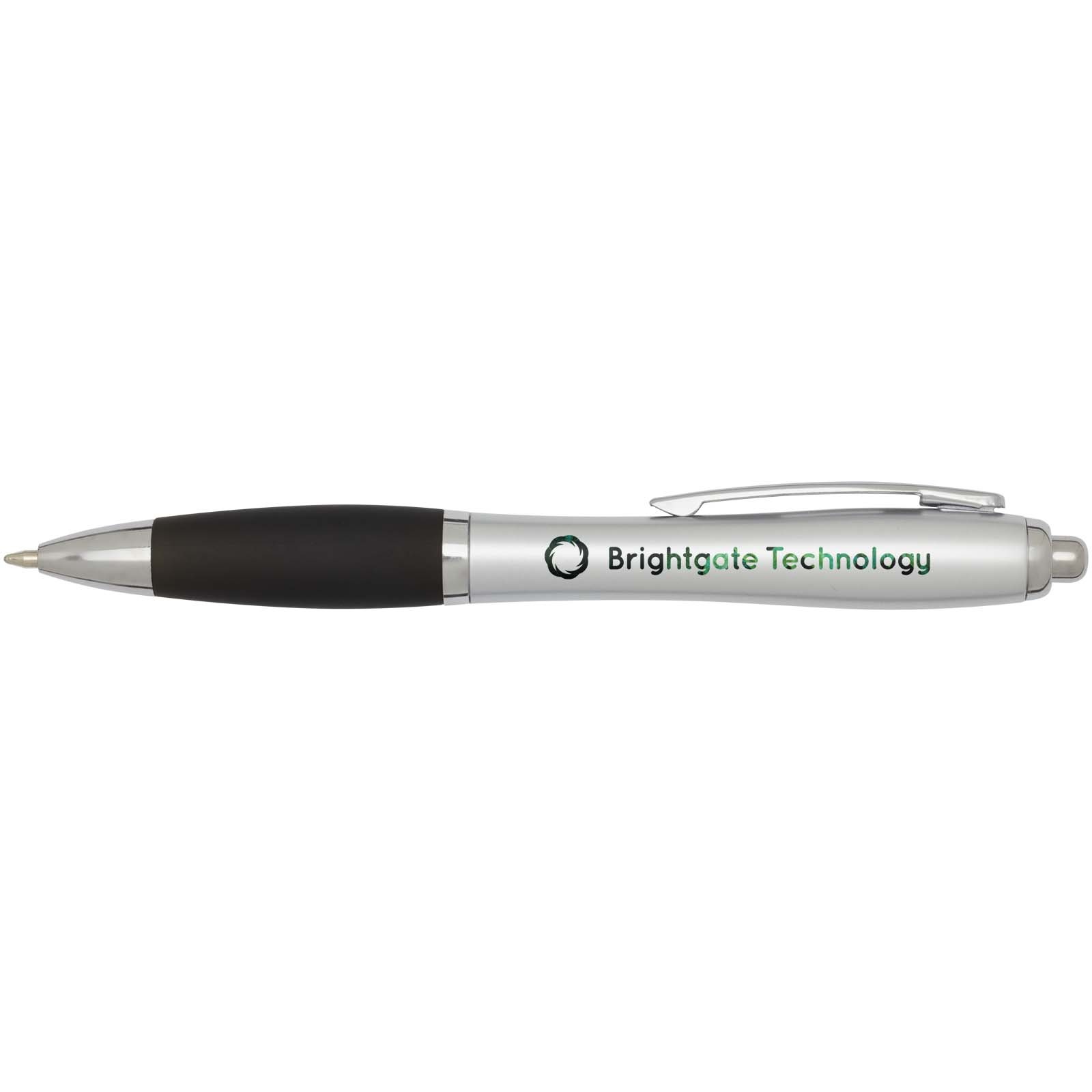Stylo bille RCS en plastique recyclé avec corps argenté et grip coloré (encre noire) Nash 11